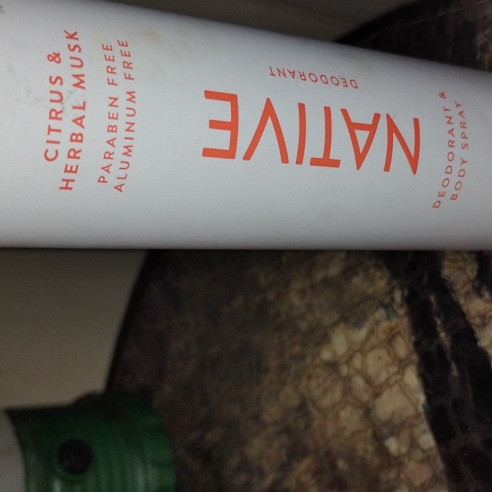 Native Deodorant&Body Spray - Picture 2 of 9